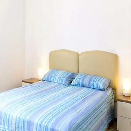 Residenza Paola 招待所 3*